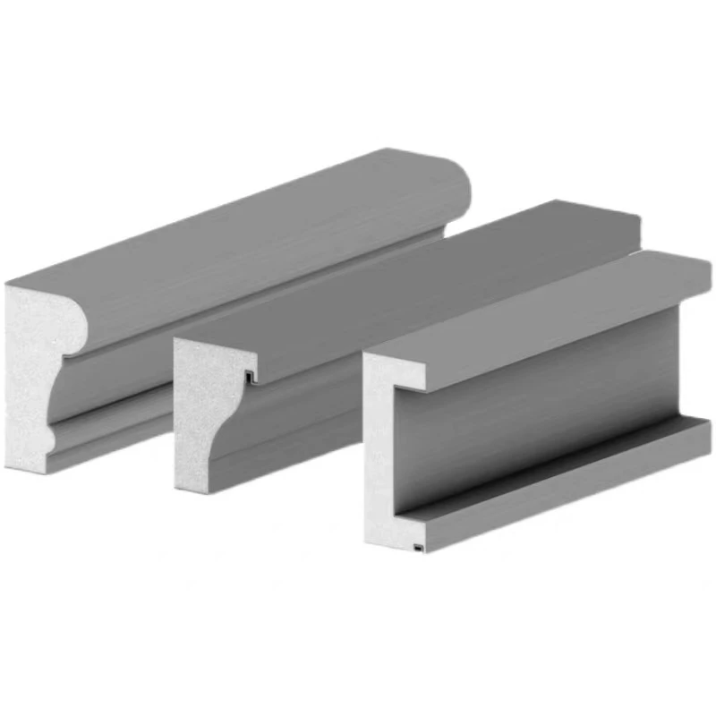 external moulding 14